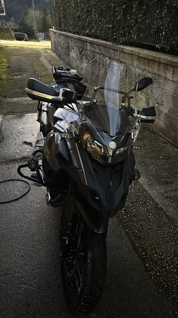 Vendo Benelli Trk 502x